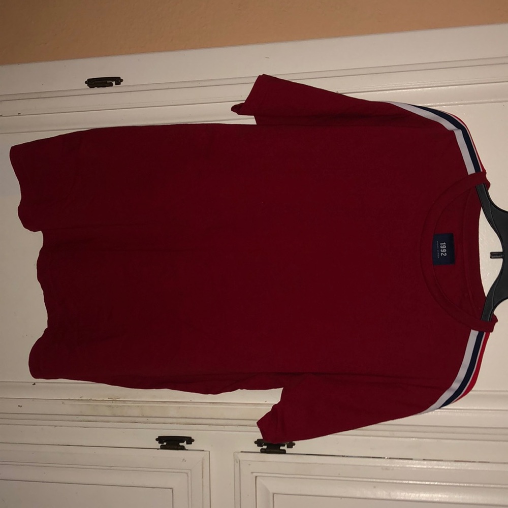Red men’s XL t-shirt